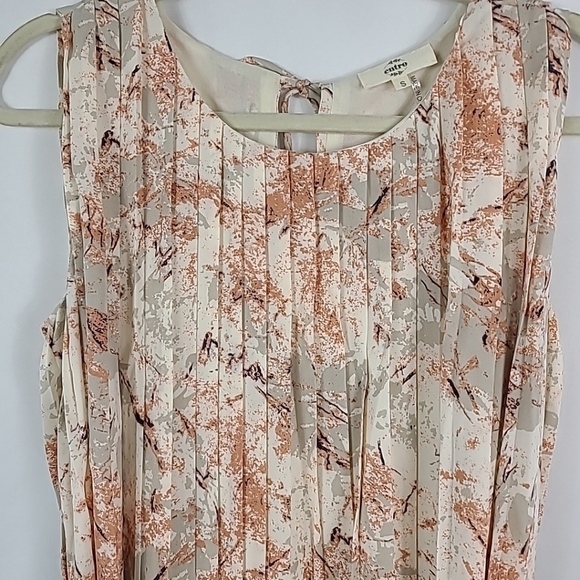 NEW Entro Women's Alexa Pleated Mini Cream Coral Floral Dress Tie at Waist Sz S - Picture 2 of 8